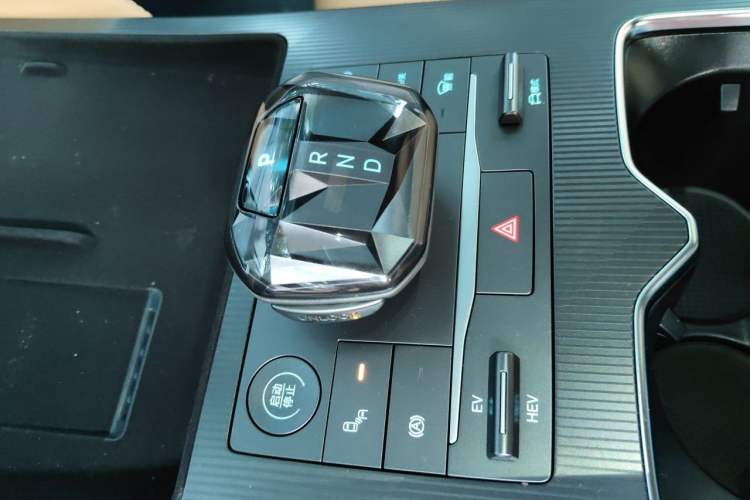 Used BYD Song L DM-i 2024 160km Beyond Edition Gear Lever