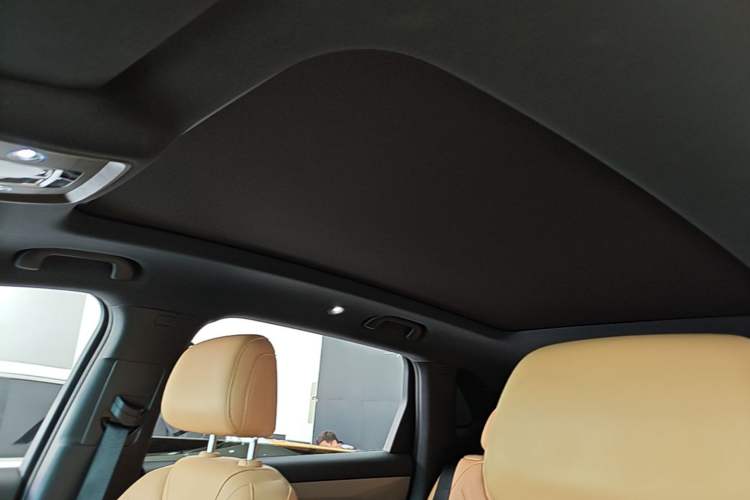 Used BYD Song L DM-i 2024 112 km Beyond Edition Headliner