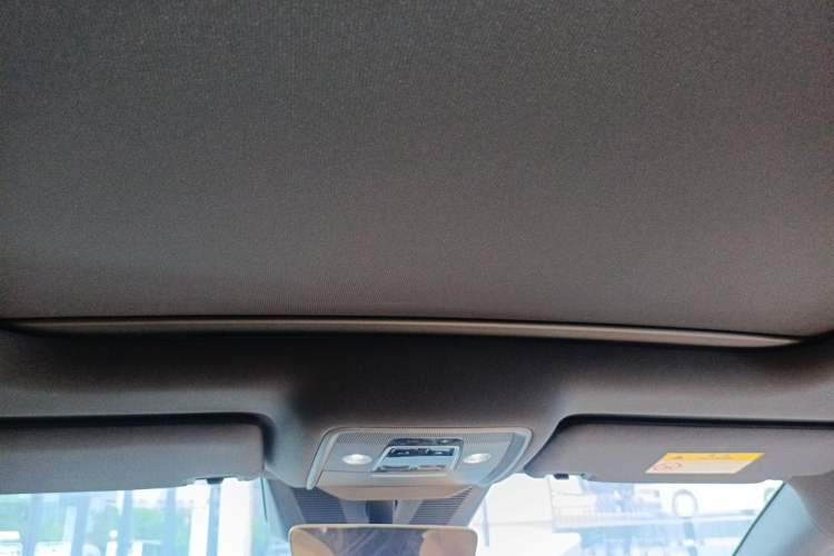 Used BYD Song L DM-i 2024 112 km Beyond Edition Headliner