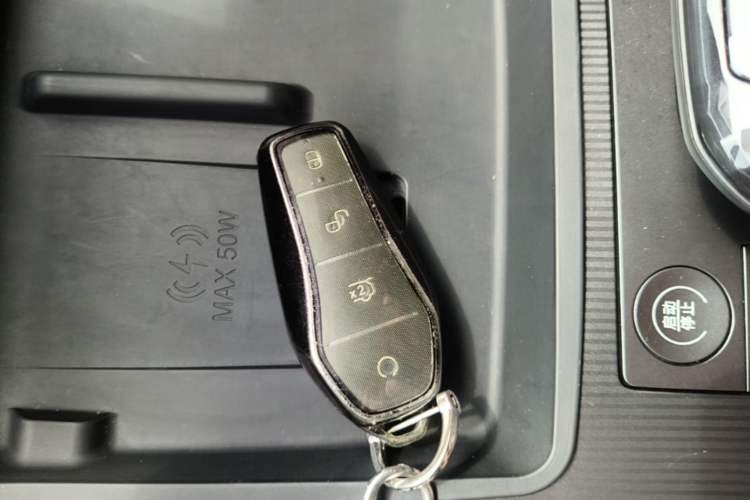 Used BYD Song L DM-i 2024 112 km Beyond Edition Interior 1