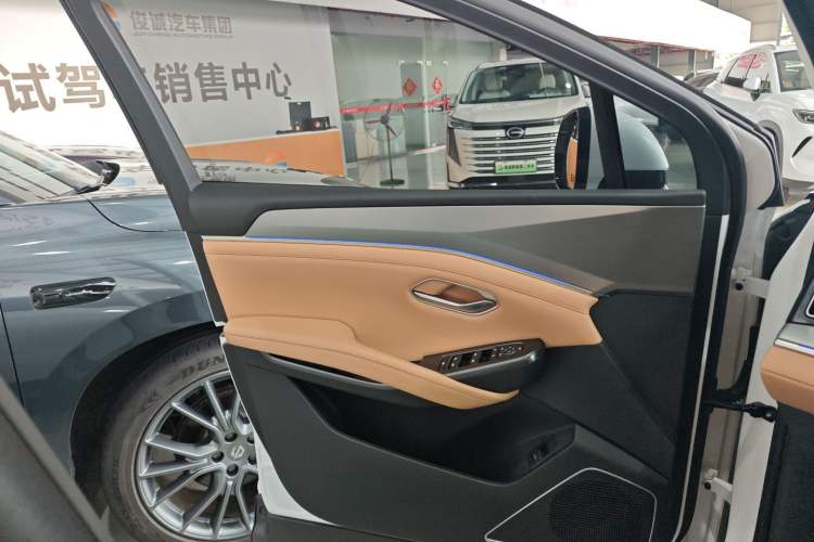 Used BYD Song L DM-i 2024 112 km Beyond Edition Left Front Door Interior