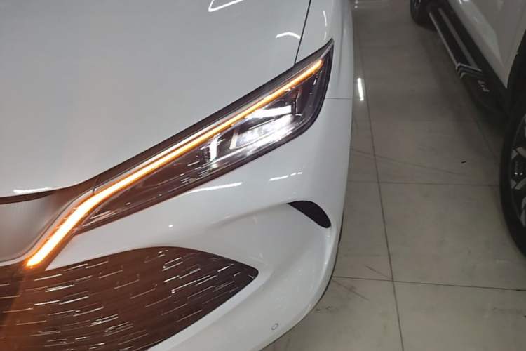 Used BYD Song L DM-i 2024 112 km Beyond Edition Left Front Headlight