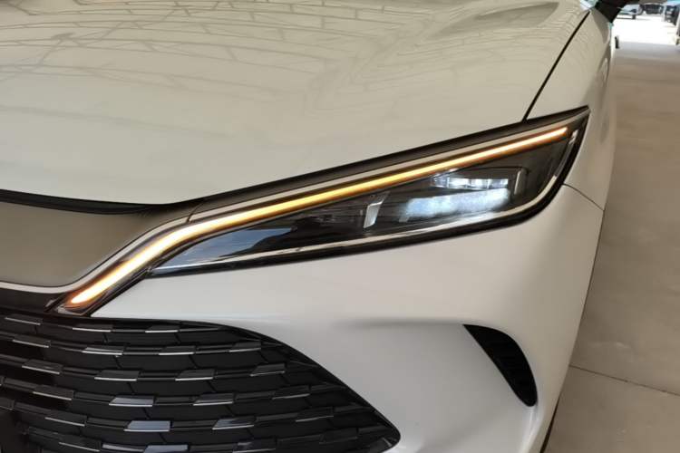 Used BYD Song L DM-i 2024 112 km Beyond Edition Left Front Headlight