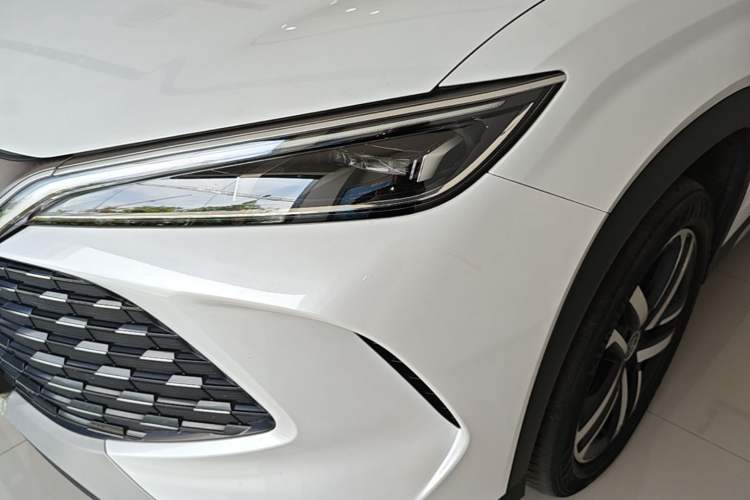 Used BYD Song L DM-i 2024 112 km Beyond Edition Left Front Headlight