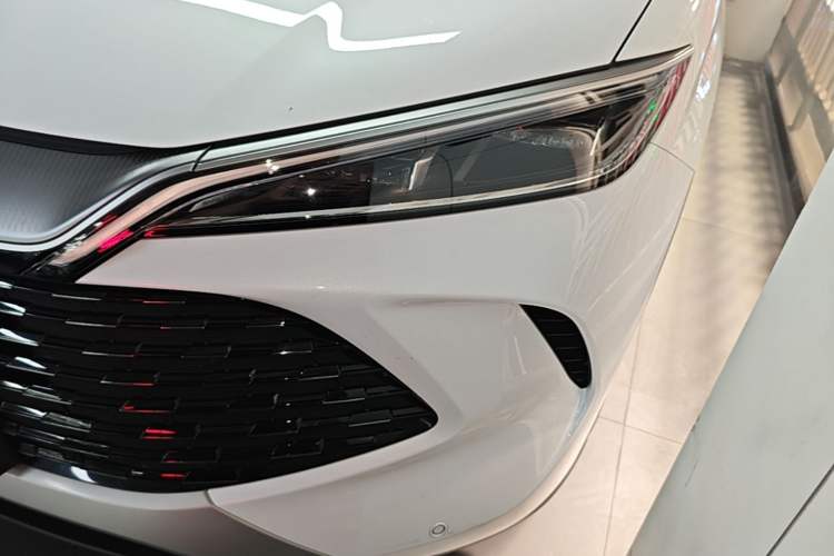 Used BYD Song L DM-i 2024 112 km Leading Edition Left Front Headlight