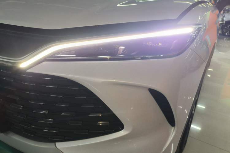 Used BYD Song L DM-i 2024 160 km Excellence Version Left Front Headlight