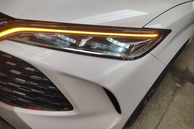 Used BYD Song L DM-i 2024 112 km Beyond Edition Left Front Headlight