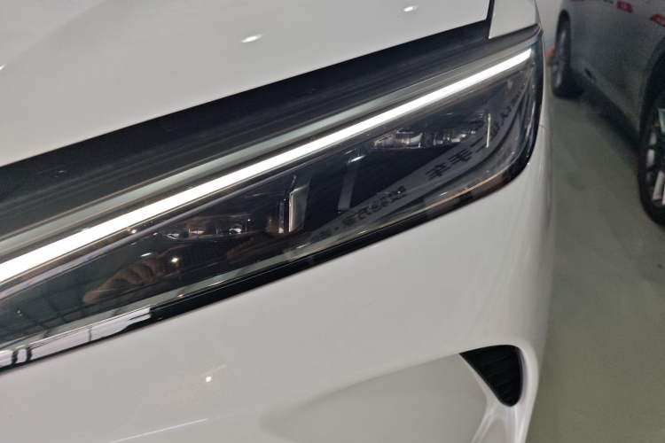 Used BYD Song L DM-i 2024 112 km Beyond Edition Left Front Headlight