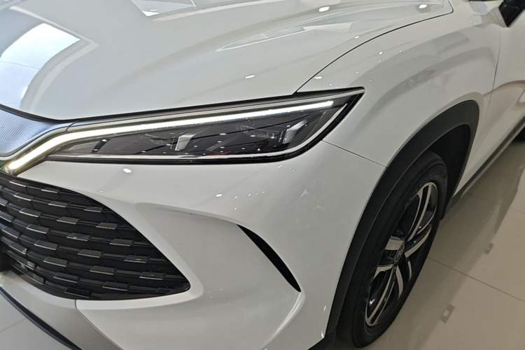 Used BYD Song L DM-i 2024 112 km Beyond Edition Left Front Headlight