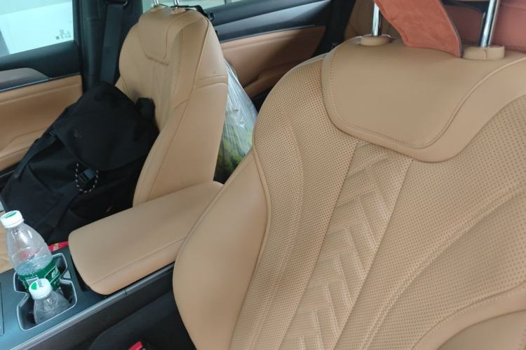 Used BYD Song L DM-i 2024 112 km Beyond Edition Left Front Seat