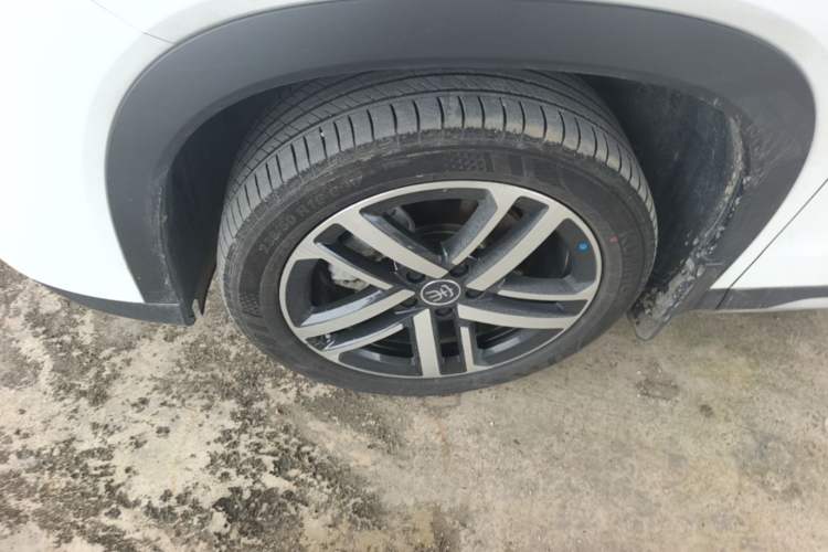 Used BYD Song L DM-i 2024 112 km Beyond Edition Left Front Wheel Hub