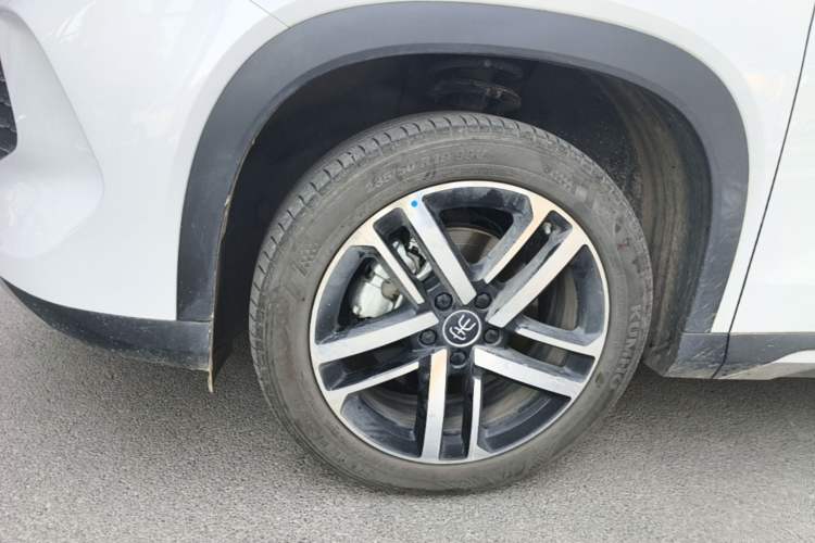 Used BYD Song L DM-i 2024 112 km Leading Edition Left Front Wheel Hub