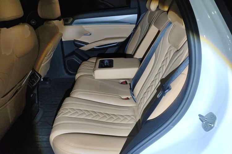 Used BYD Song L DM-i 2024 160km Beyond Edition Left Rear Seat
