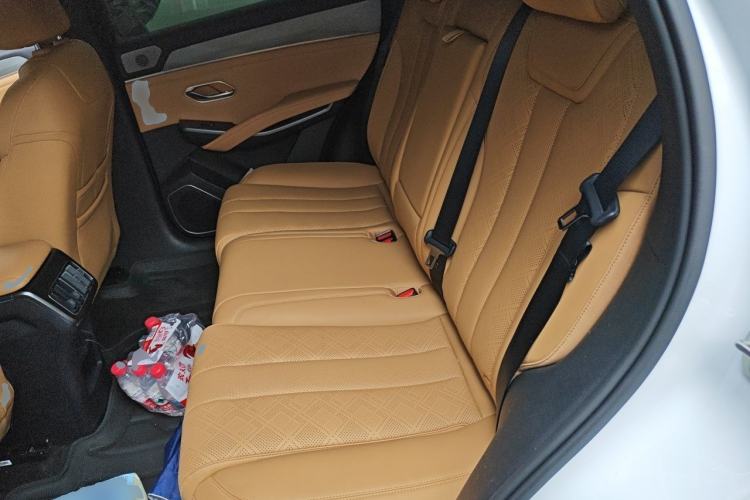 Used BYD Song L DM-i 2024 112 km Leading Edition Left Rear Seat