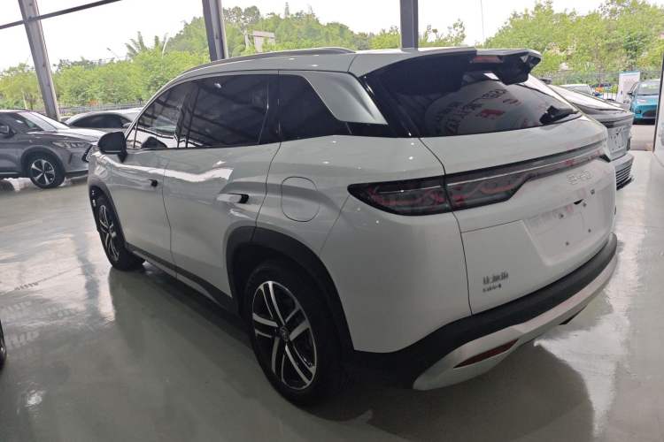 Used BYD Song L DM-i 2024 112 km Beyond Edition Left Side