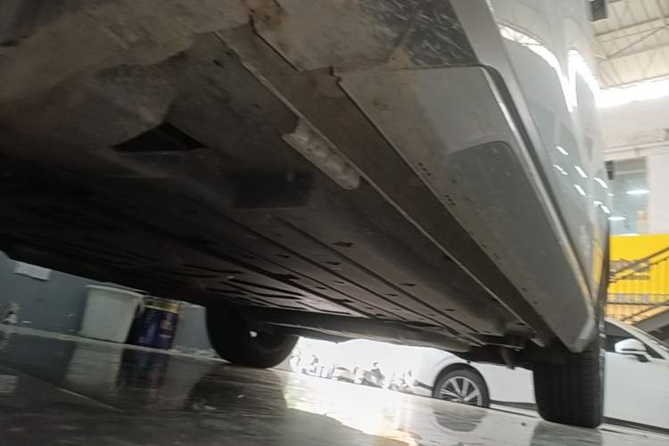 Used BYD Song L DM-i 2024 75km Leading Edition Left Side Sill