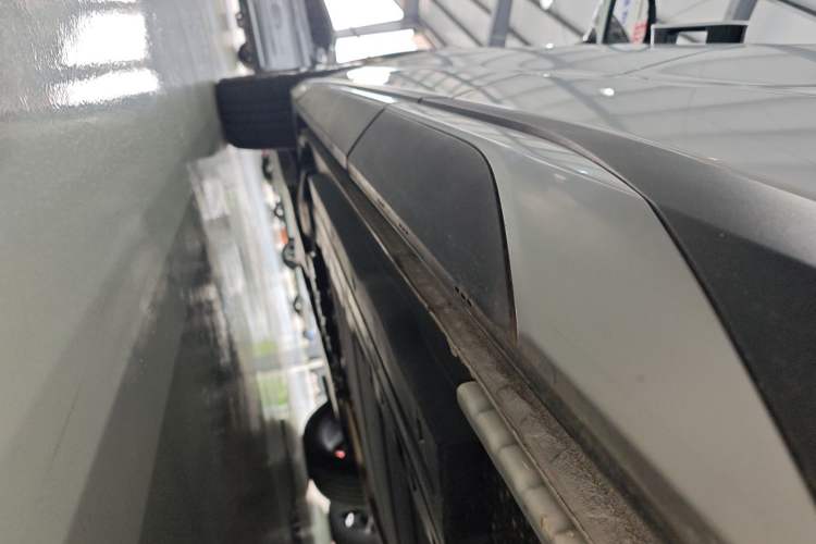 Used BYD Song L DM-i 2024 112 km Beyond Edition Left Side Sill