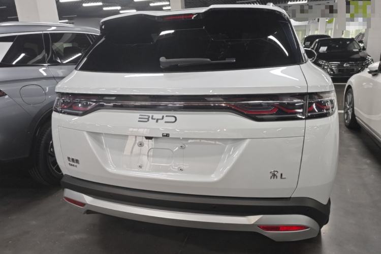 Used BYD Song L DM-i 2024 112 km Leading Edition Rear