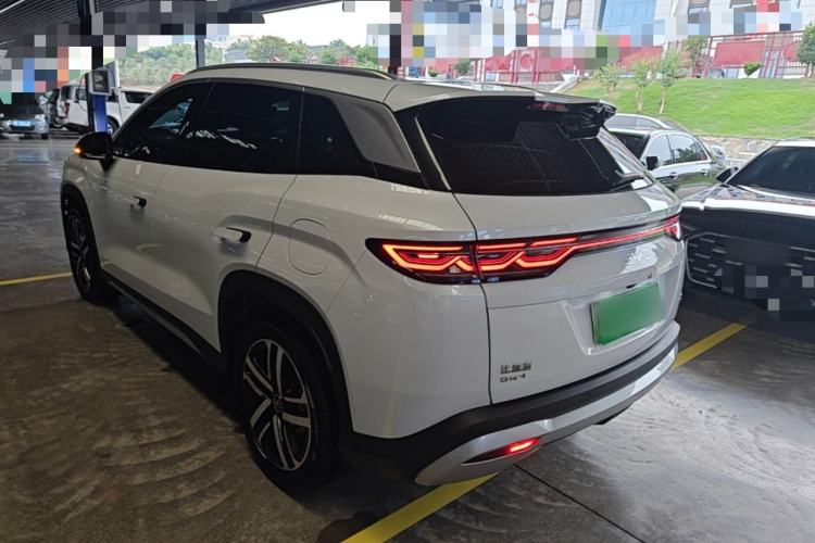 Used BYD Song L DM-i 2024 112 km Beyond Edition Rear Left 45 Deg
