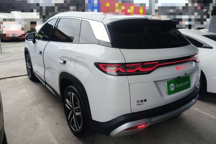 Used BYD Song L DM-i 2024 112 km Beyond Edition Rear Left 45 Deg