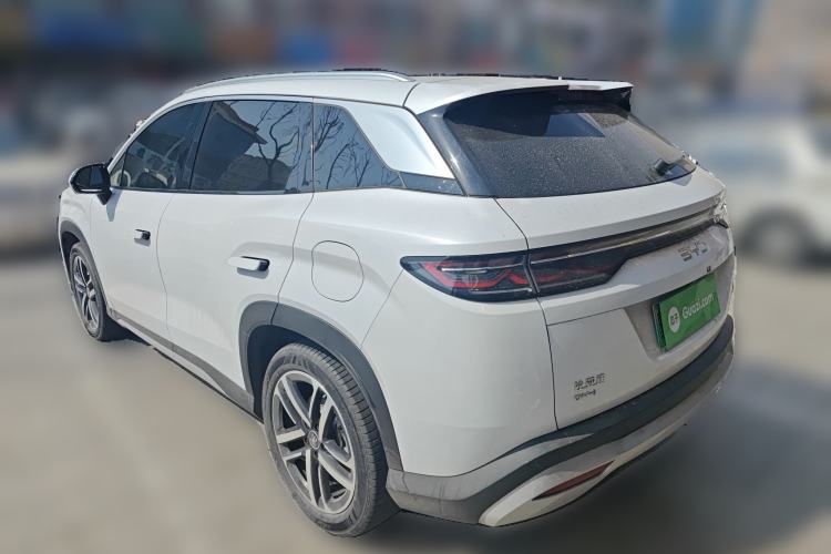 Used BYD Song L DM-i 2024 112 km Beyond Edition Rear Left 45 Deg