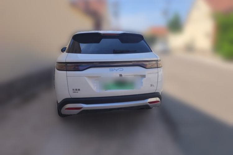 Used BYD Song L DM-i 2024 112 km Beyond Edition Rear Left 45 Deg