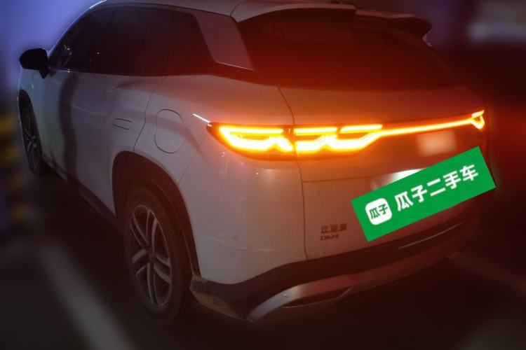 Used BYD Song L DM-i 2024 112 km Beyond Edition Rear Left 45 Deg