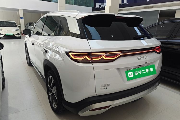 Used BYD Song L DM-i 2024 160 km Excellence Version Rear Left 45 Deg
