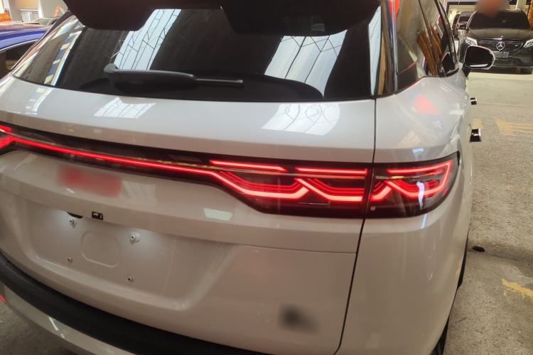 Used BYD Song L DM-i 2024 112 km Beyond Edition Rear