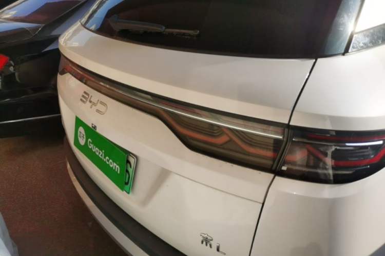 Used BYD Song L DM-i 2024 112 km Beyond Edition Rear