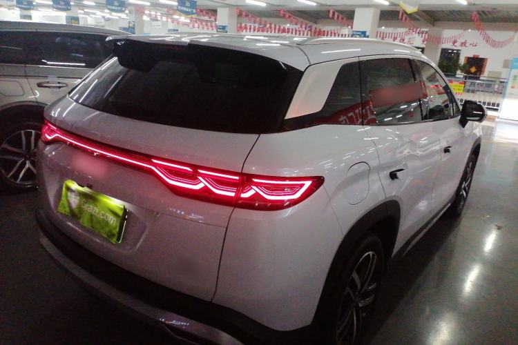 Used BYD Song L DM-i 2024 112 km Beyond Edition Rear Right 45 Deg