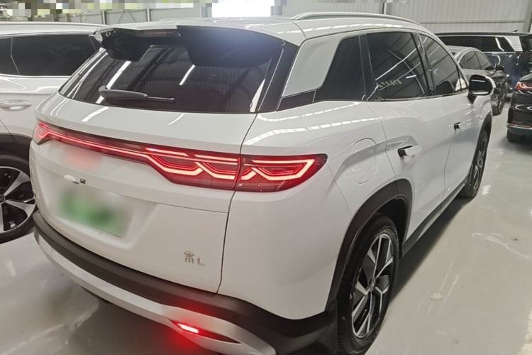 Used BYD Song L DM-i 2024 160km Beyond Edition Rear Right 45 Deg