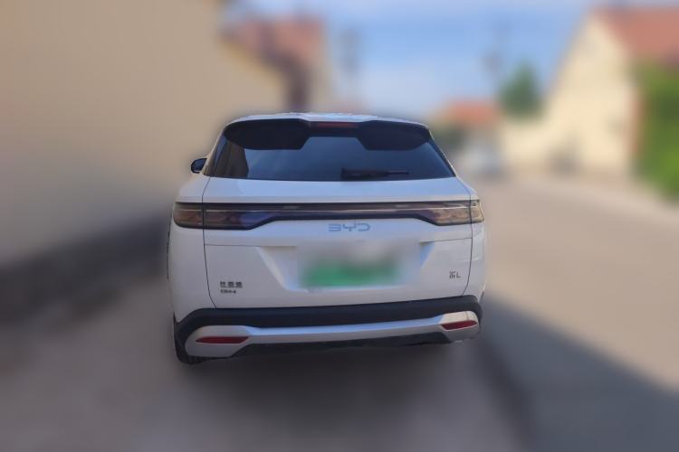 Used BYD Song L DM-i 2024 112 km Beyond Edition Rear Right 45 Deg