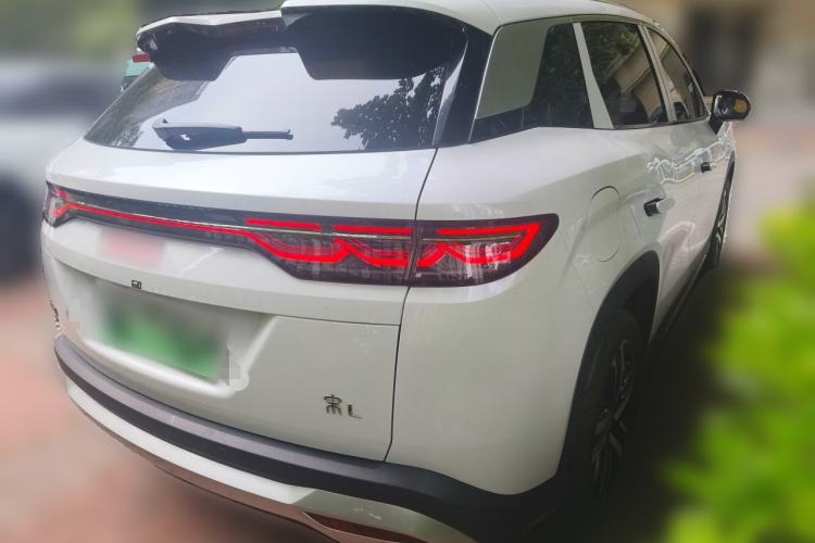 Used BYD Song L DM-i 2024 112 km Leading Edition Rear Right 45 Deg