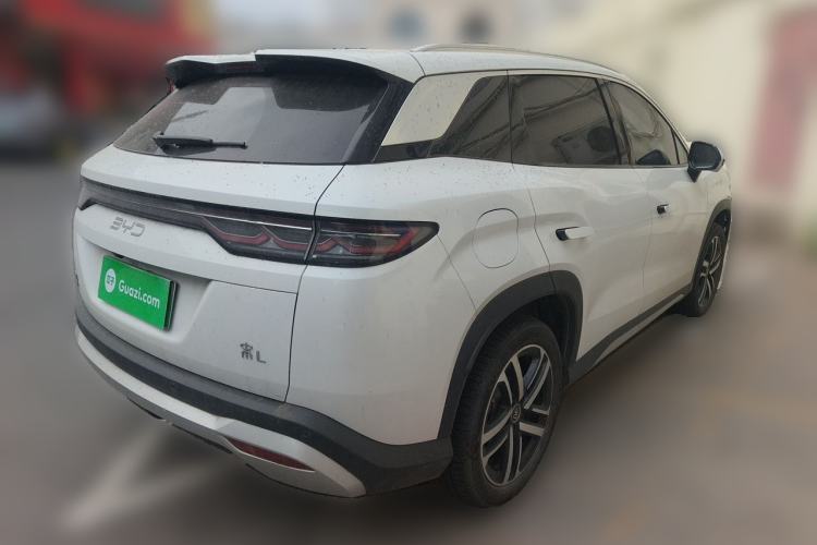 Used BYD Song L DM-i 2024 112 km Beyond Edition Rear Right 45 Deg