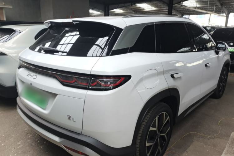 Used BYD Song L DM-i 2024 160km Beyond Edition Rear Right 45 Deg