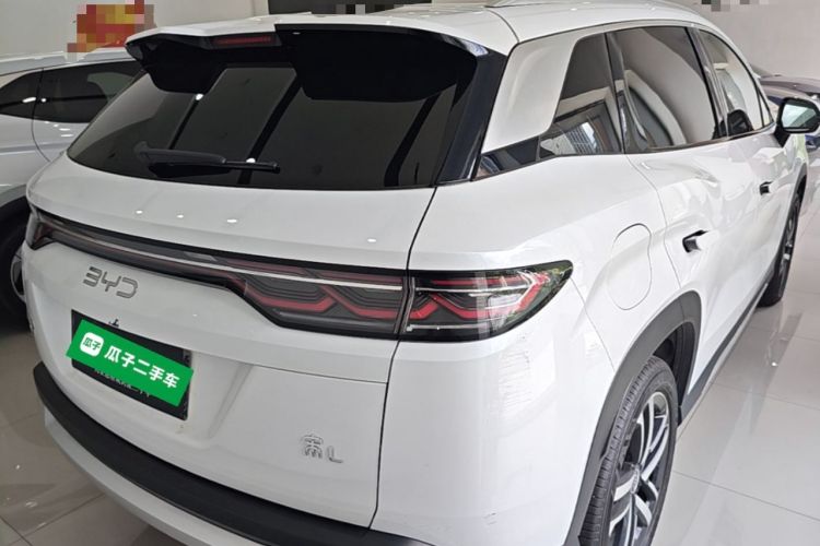 Used BYD Song L DM-i 2024 112 km Beyond Edition Rear Right 45 Deg