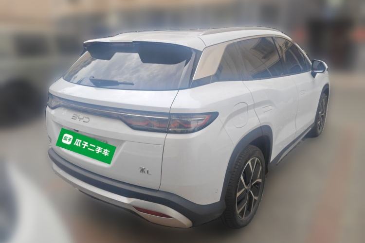 Used BYD Song L DM-i 2024 160 km Excellence Version Rear Right 45 Deg