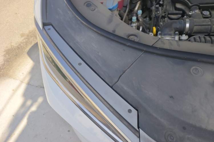 Used BYD Song L DM-i 2024 112 km Beyond Edition Right Front Headlight