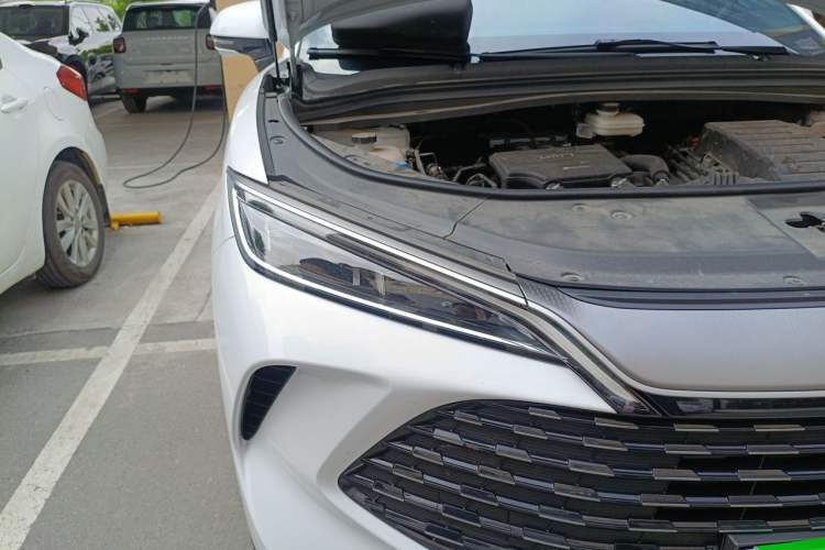 Used BYD Song L DM-i 2024 112 km Beyond Edition Right Front Headlight