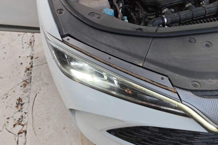 Used BYD Song L DM-i 2024 112 km Beyond Edition Right Front Headlight