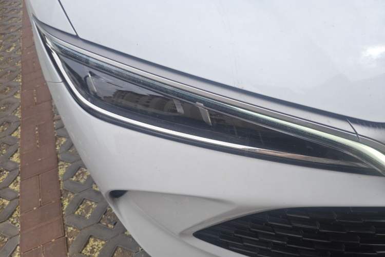 Used BYD Song L DM-i 2024 160 km Excellence Version Right Front Headlight