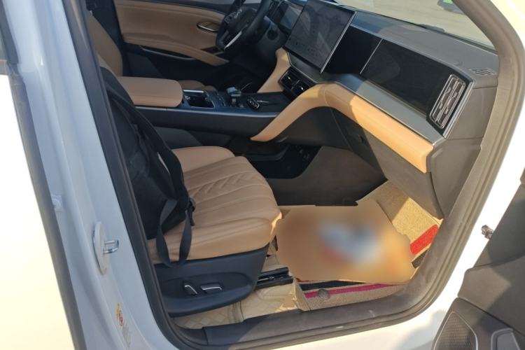 Used BYD Song L DM-i 2024 160km Beyond Edition Right Front Seat