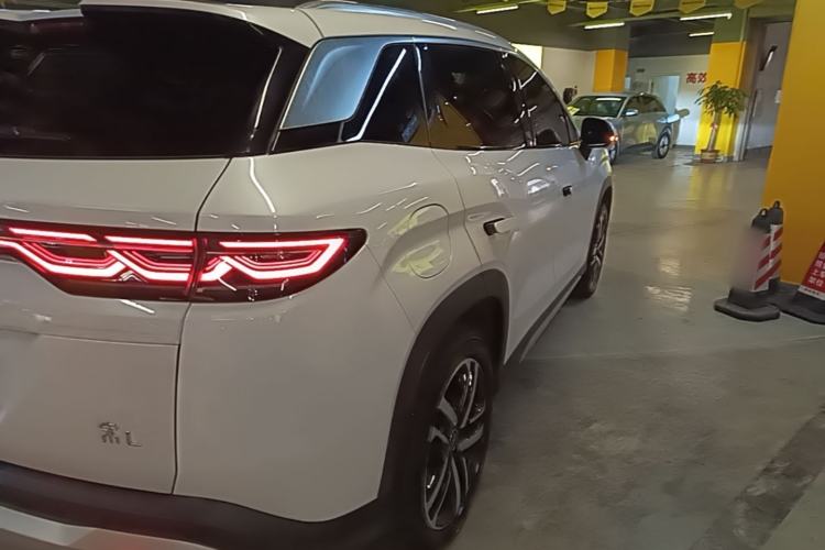 Used BYD Song L DM-i 2024 112 km Leading Edition Right Rear Taillight