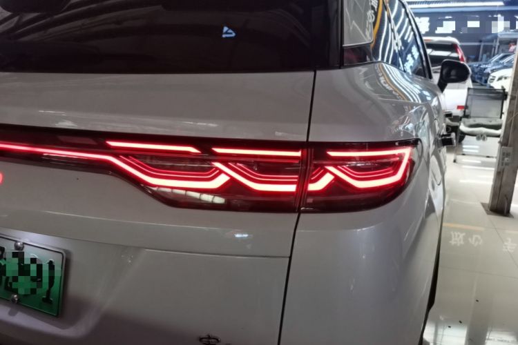 Used BYD Song L DM-i 2024 112 km Beyond Edition Right Rear Taillight