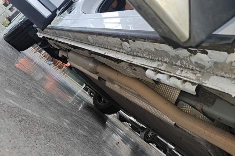 Used BYD Song L DM-i 2024 112 km Beyond Edition Right Side Sill