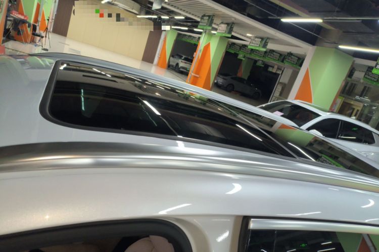 Used BYD Song L DM-i 2024 160 km Excellence Version Roof