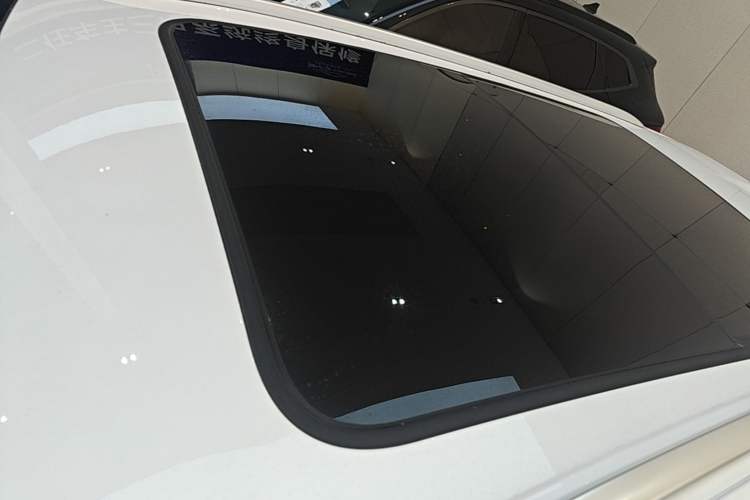 Used BYD Song L DM-i 2024 160 km Excellence Version Roof