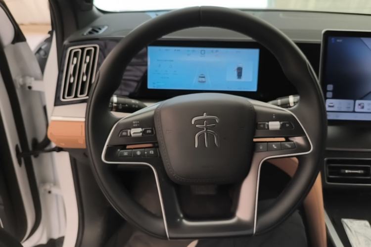 Used BYD Song L DM-i 2024 112 km Beyond Edition Steering Wheel