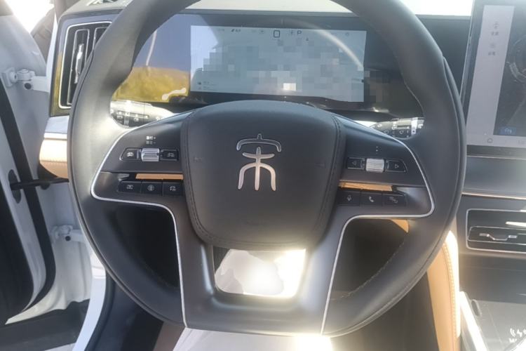 Used BYD Song L DM-i 2024 112 km Beyond Edition Steering Wheel